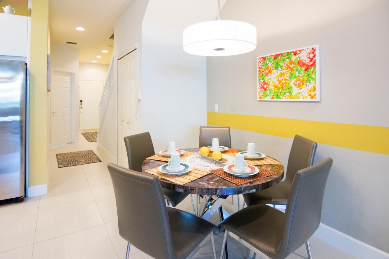 Serenity Resort 3 Bedroom Vacation Townhome With Pool 클레몬트 외부 사진